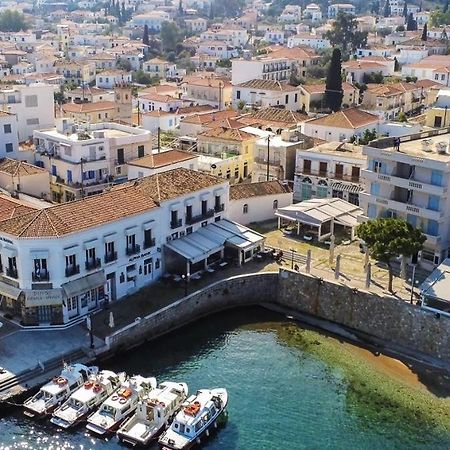 Thanos Luxury Apartment In Spetses Exteriör bild