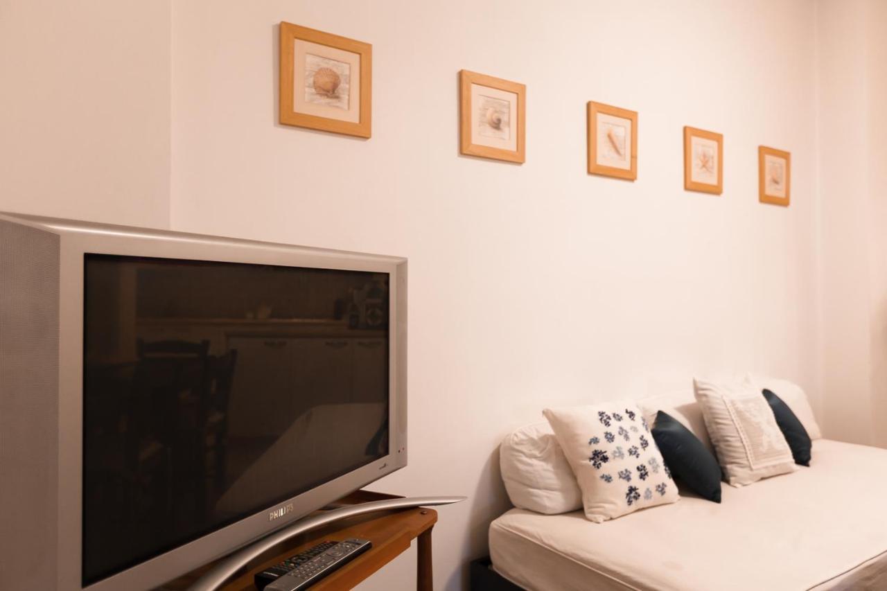 Thanos Luxury Apartment In Spetses Exteriör bild