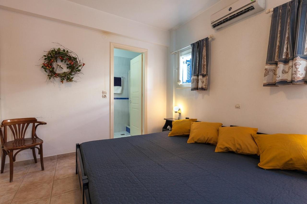 Thanos Luxury Apartment In Spetses Exteriör bild