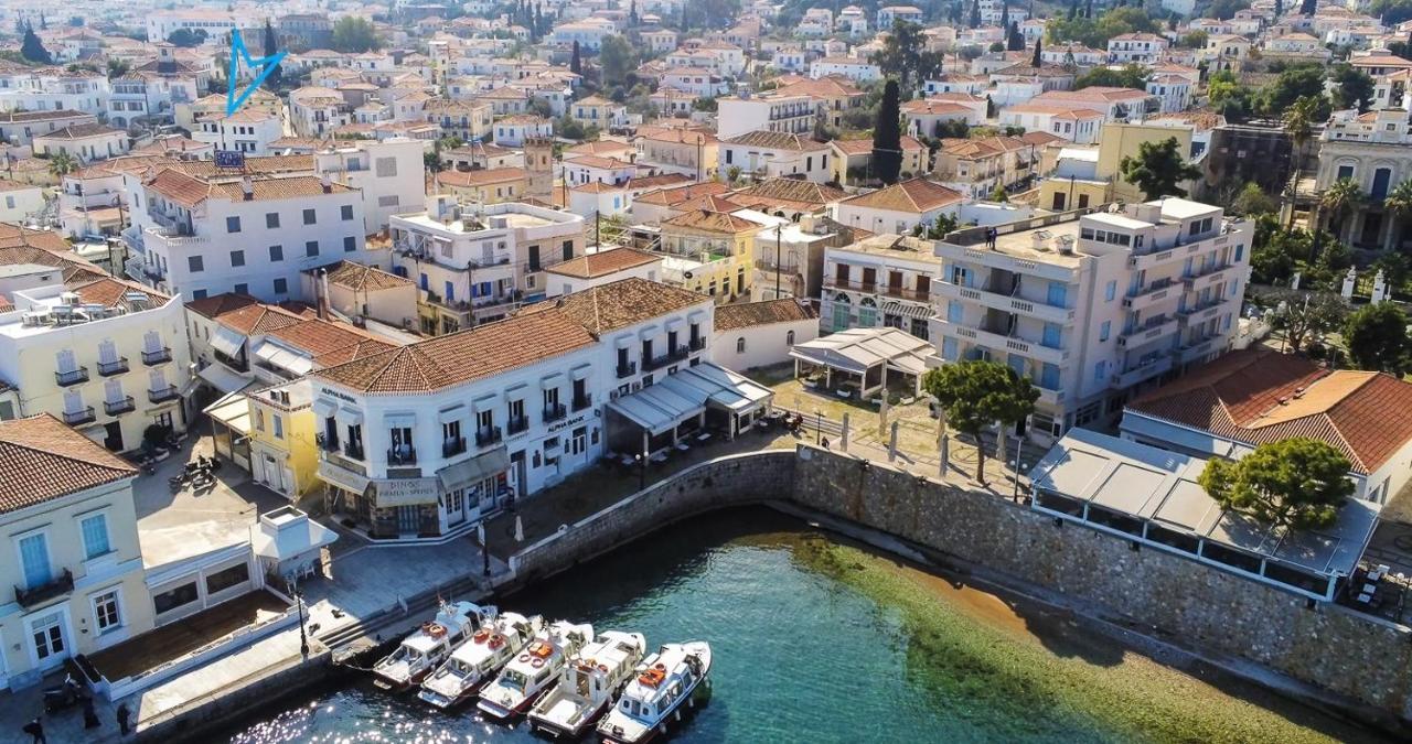 Thanos Luxury Apartment In Spetses Exteriör bild